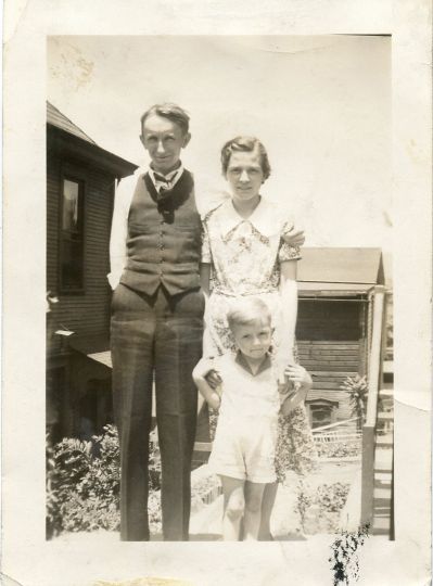 © Duane Michals, courtesy Pace/MacGill Gallery, New York