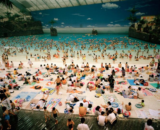 Japan, Miyazaki, the Artificial beach inside the Ocean Dome, 1996 © Martin Parr / Magnum Photos