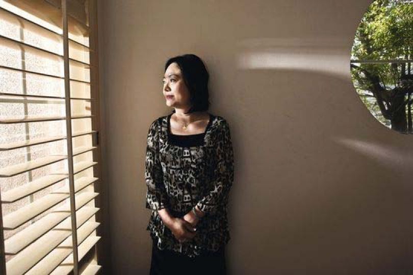 Quarante ans plus tard, Phan Thi Kim Phuc vit au Canada. Elle a été nommée ambassadrice de bonne volonté pour l'Unesco et animernla Kim Foundation International, une assocation aidant les enfants victimes de guerre
