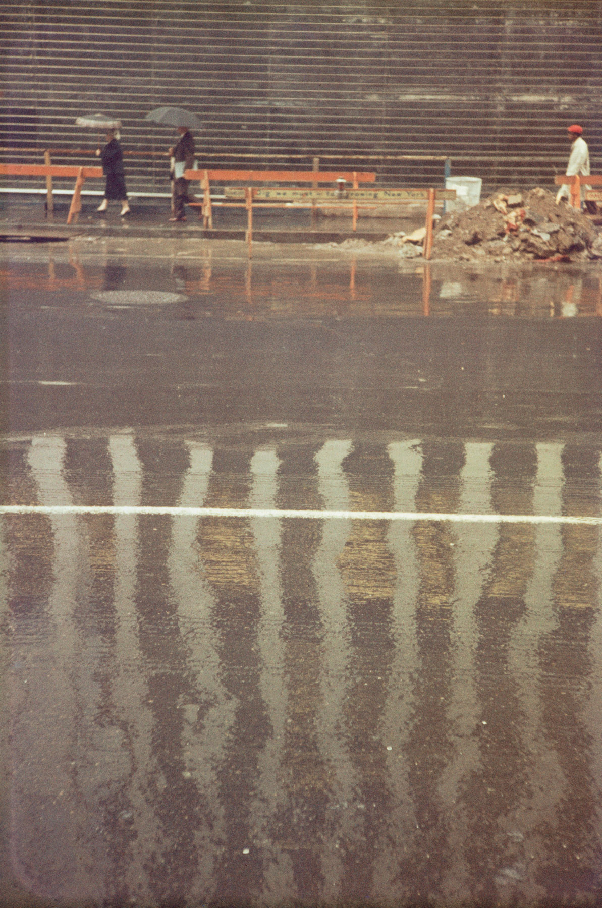 Saul Leiter -Early Color - The Eye of Photography Magazine