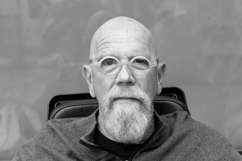 Chuck Close, 2016 © 2017 Duane Michals / Courtesy Thames & Hudson