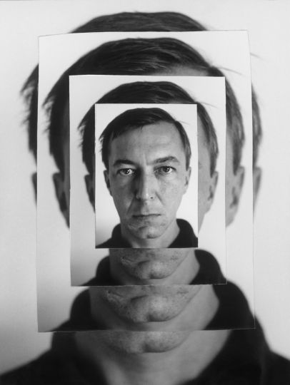Jasper Johns, 1972 © 2017 Duane Michals / Courtesy Thames & Hudson