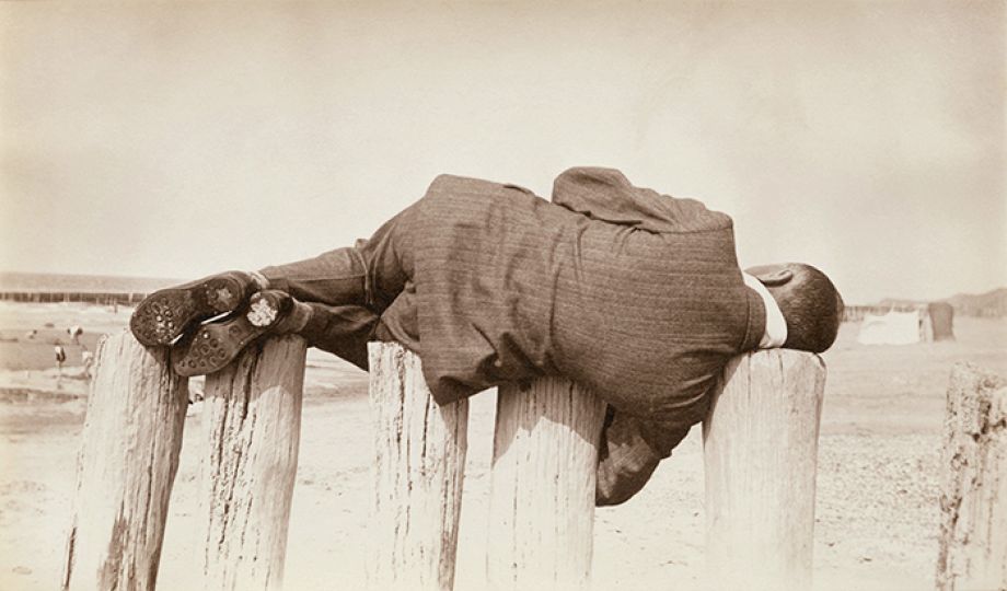 Photographe amateur. Vers 1900. Tirage argentique d’époque. 6,4 x 10,8 cm