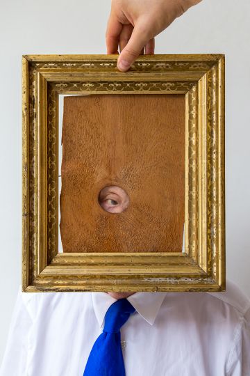 Peep Hole Portrait © Duane Michals, Courtesy of DC Moore Gallery, New York