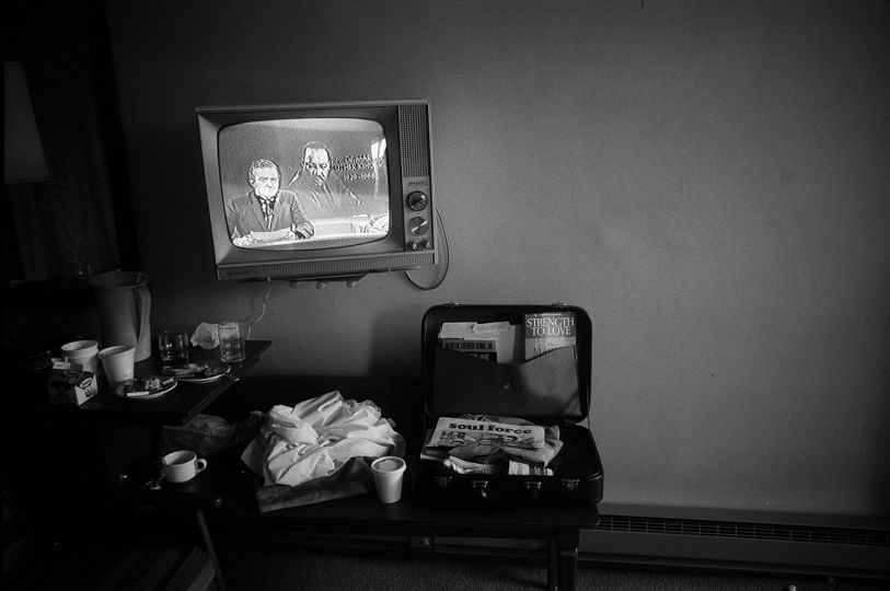 Martin Luther King Jr.'s Motel Room Hours After He Was Shot, Memphis, Tennessee, 1968 © Steve Schapiro - courtesy of Fahey/Klein Gallery, Los Angeles