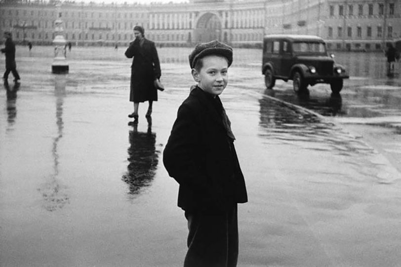Boy in Leningrad, USSR 1958 © Duane Michals - courtesy ADMIRA Milano