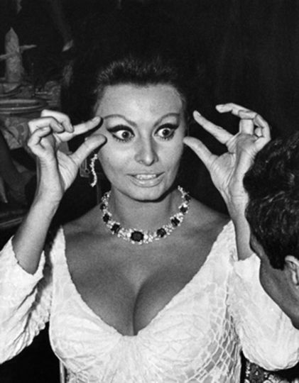Sophia Loren at the premiere of Doctor Zhivago, Americana Hotel, New York, December 22, 1965 © Ron Galella/Ron Galella, Ltd. - Courtesy Staley-Wise Gallery