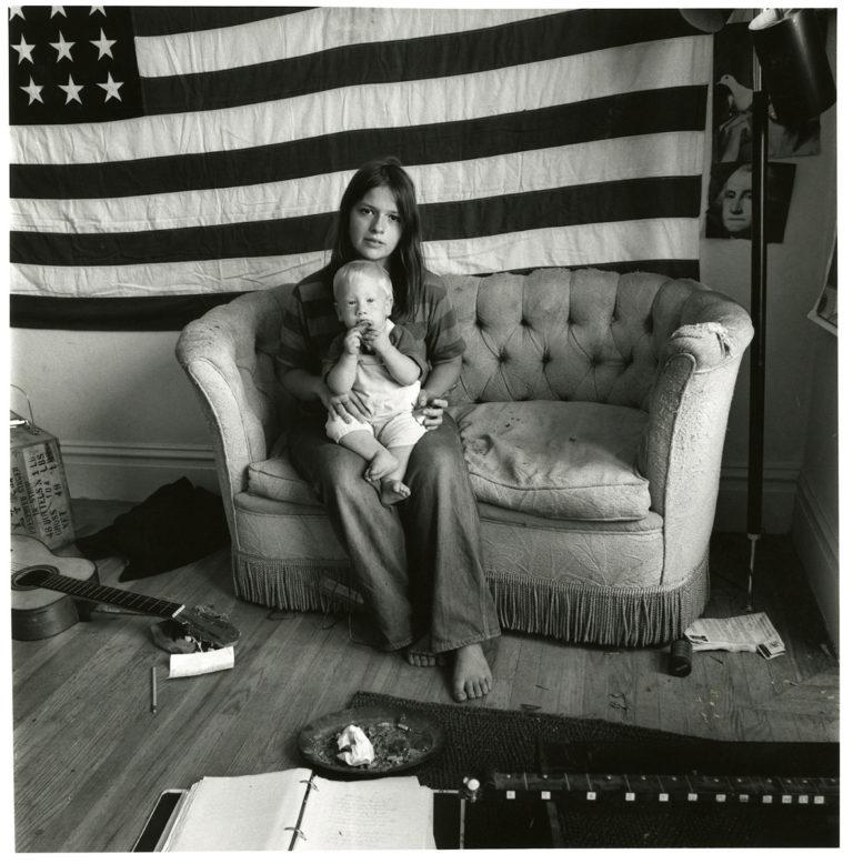 Deborah Bell Photographs : Elaine Mayes : Haight-Ashbury Portraits 1967-1968