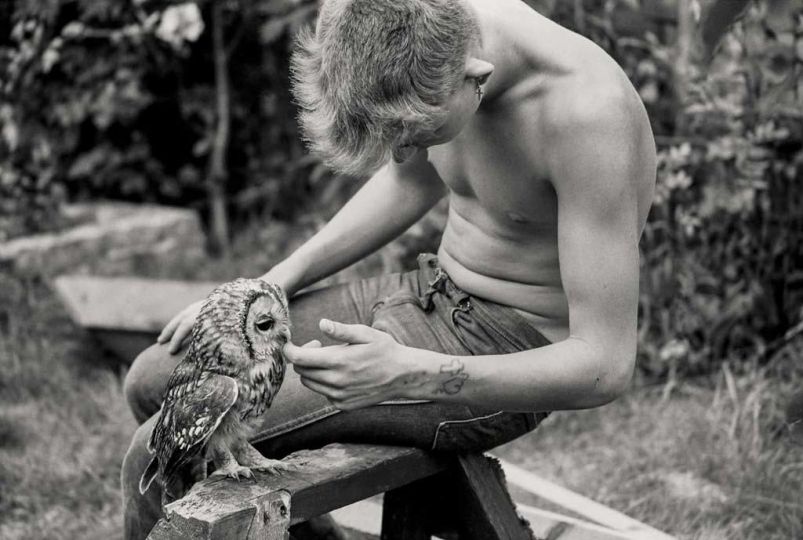 Griff with his Owl 1981 © Gavin Watson, courtesy ACC Art Books