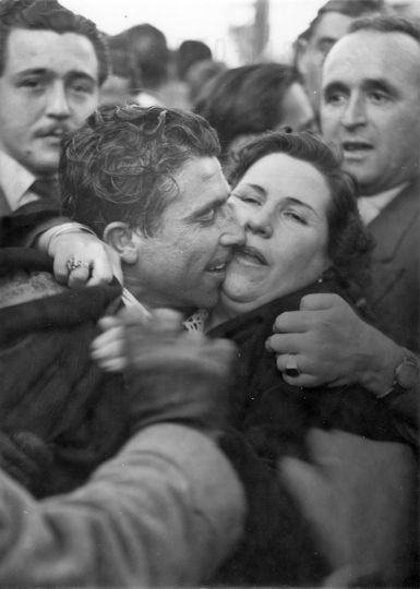 División Azul, Barcelone, 2 avril 1954 © Jacques Léonard. Archives Famille Jacques Léonard/Photographic Social Vision.