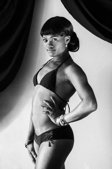Le Sishi, Parktown, Johannesburg, 2014 © Zanele Muholi - Courtesy of the artist and SCAD Museum of Art