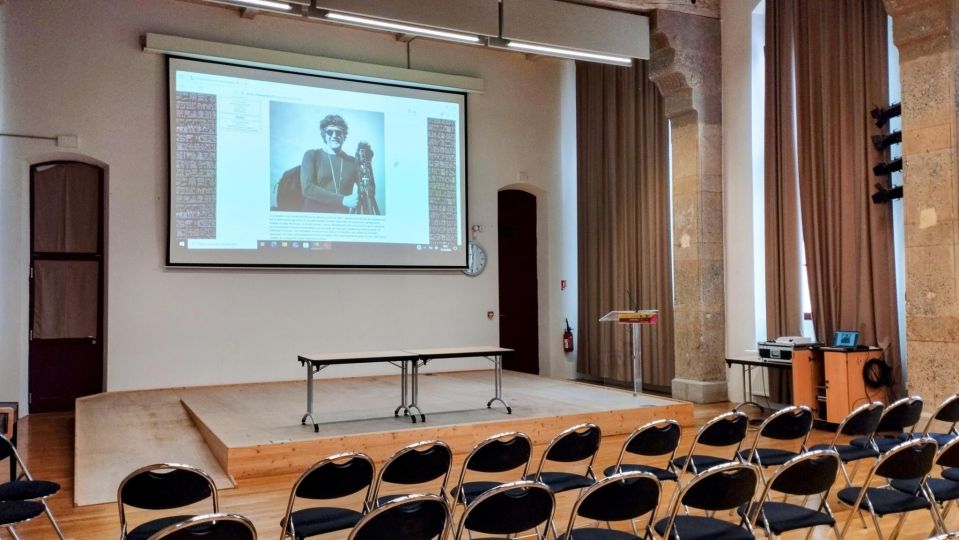La salle polyvalente où se tiendra cette journée d'étude