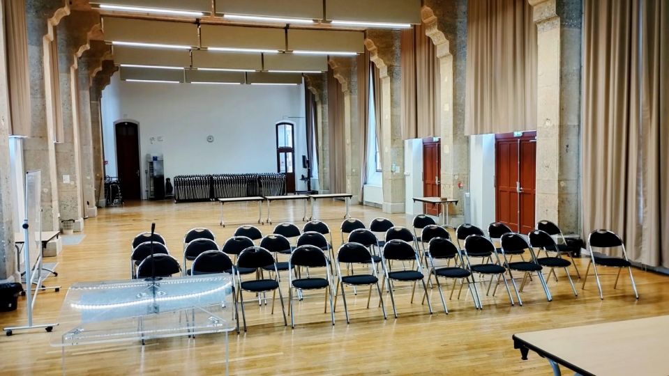 La salle polyvalente où se tiendra cette journée d'étude