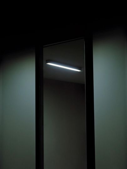 Satijn Panyigay Nightcall II-06 | 2024 Pigment print with matte acrylic and black block frame 40 x 30 cm Edition 5 + 2 AP € 1.550,- excl VAT