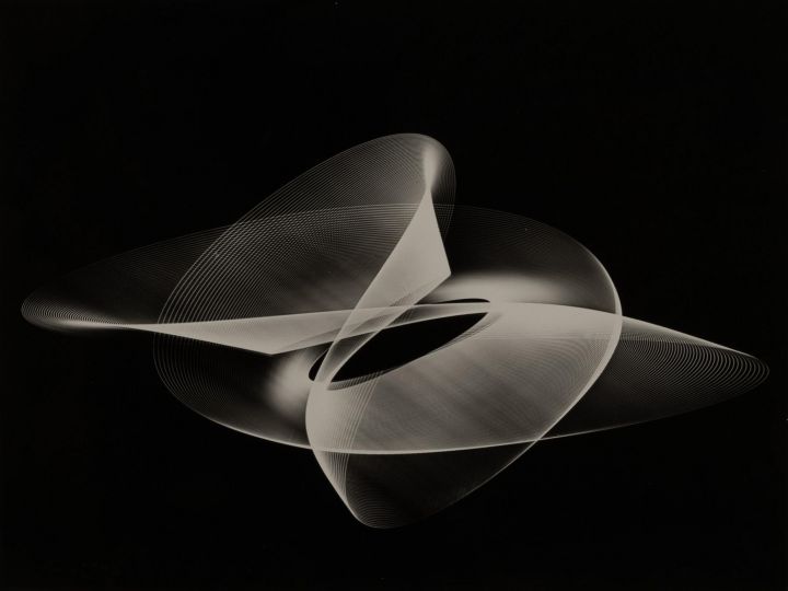 Heinrich Heidersberger (1906-2006) Rhythmogramme Vers 1955 Épreuve au gélatino-bromure d'argent 17 x 23 cm. 900 euros