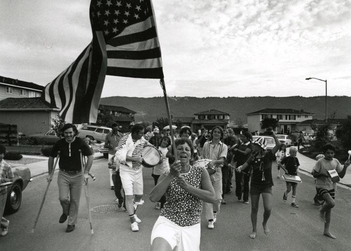 PDNB Gallery : Celebrating Photographs of the Vast Arena that is America