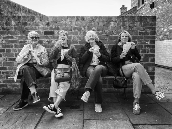 Maggie Jary, Chip n Ladies Day Out, 1st On the Phone © Maggie Jary / World Food Photography Awards sponsored by Tenderstem® Bimi®