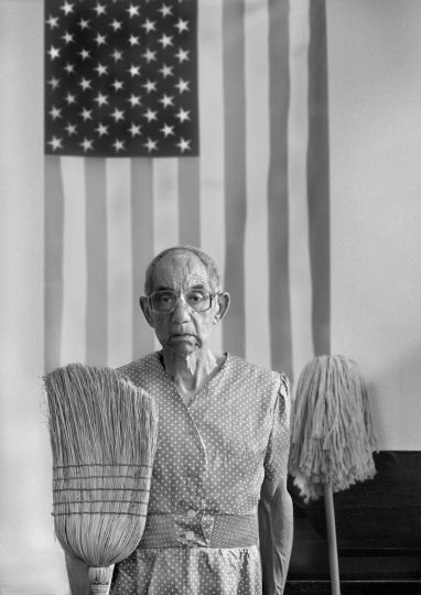 Hommage à Gordon PARKS, American Gothic, 1942, 2013 © Catherine BALET / Courtesy Galerie Bigaignon « Looking for the Masters » En collaboration avec Ricardo Martinez Paz.