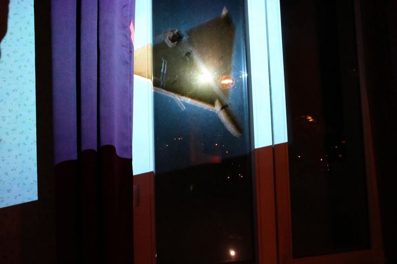 Haute intensité drone bleu © Marthe Lazarus