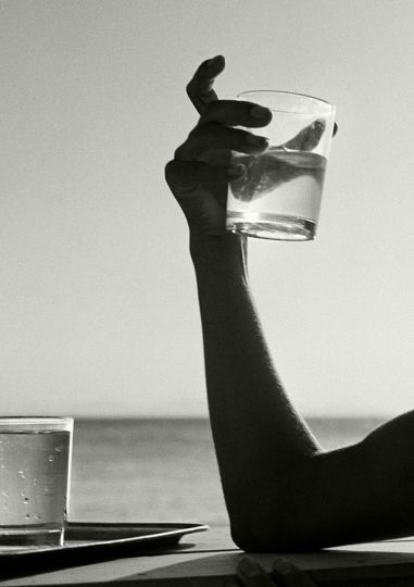 Herbert List - Thirst. Phaleron, Peloponnese, Greece, 1939 © Herbert List/Magnum Photos