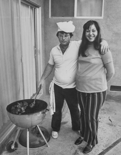 Bill Owens, Sunday afternoon we get it together, 1971, Courtesy of PDNB Gallery, Denton, TX
