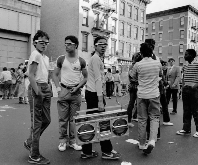 Morris Engel, Boys with Boom Box, 14th Street, NY, 1983, Courtesy of PDNB Gallery, Denton, TX