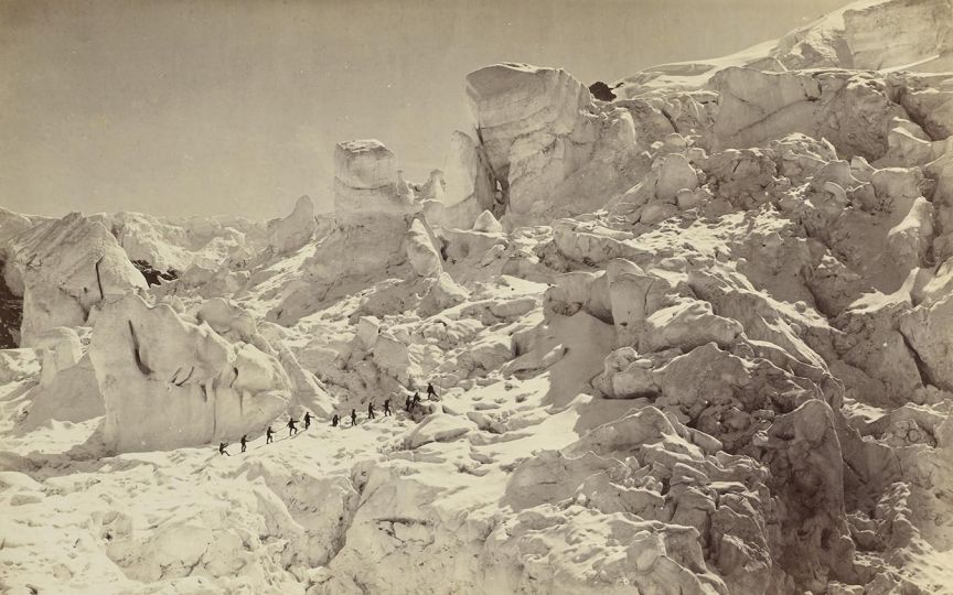 Lot 26 - AUGUSTE-ROSALIE BISSON (1826-1900) Ascension du Mont-Blanc, les séracs des Bossons, passage à la corde, 1862 épreuve sur papier albuminé, contrecollée sur support cartonné annoté 
