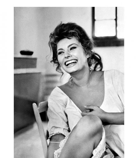 Alfred Eisenstaedt, Sophia Loren in Madame, 1961