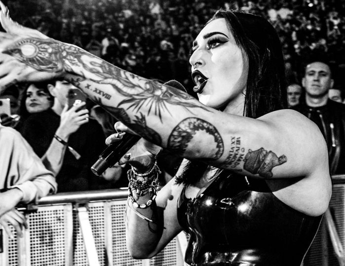 Ringside © Abigail Ekue Photography