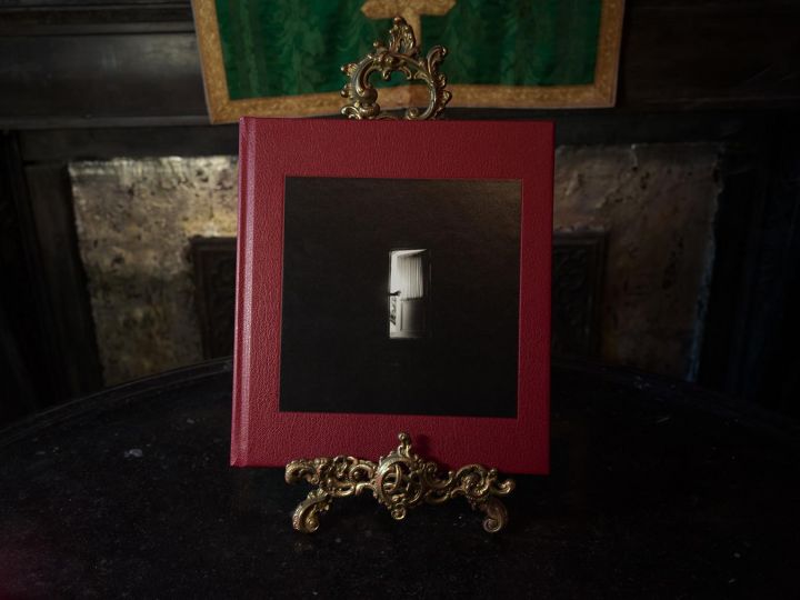 Brittany Markert : In Rooms III