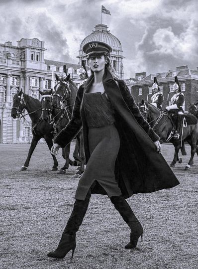 © Lyall Aston - Courtesy Dolly and Oz Presents 